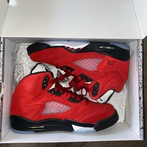 Jordan retro 5 raging Bull